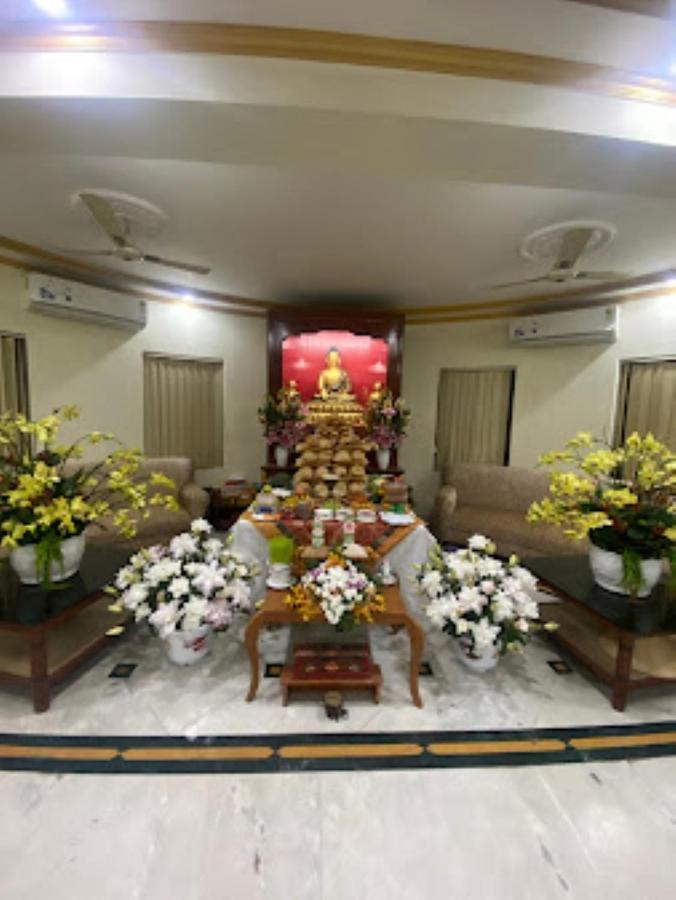 Hotel Mahayana พุทธคยา ภายนอก รูปภาพ